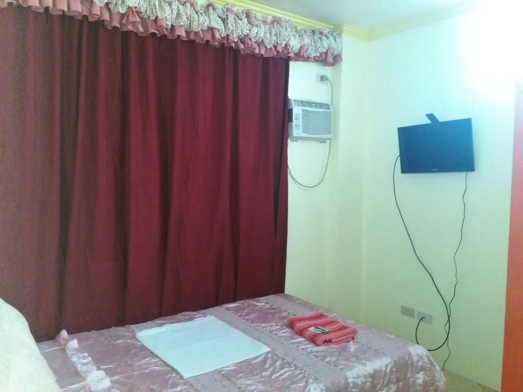 Aranas-Carillo Travellers Inn Kalibo Cameră foto